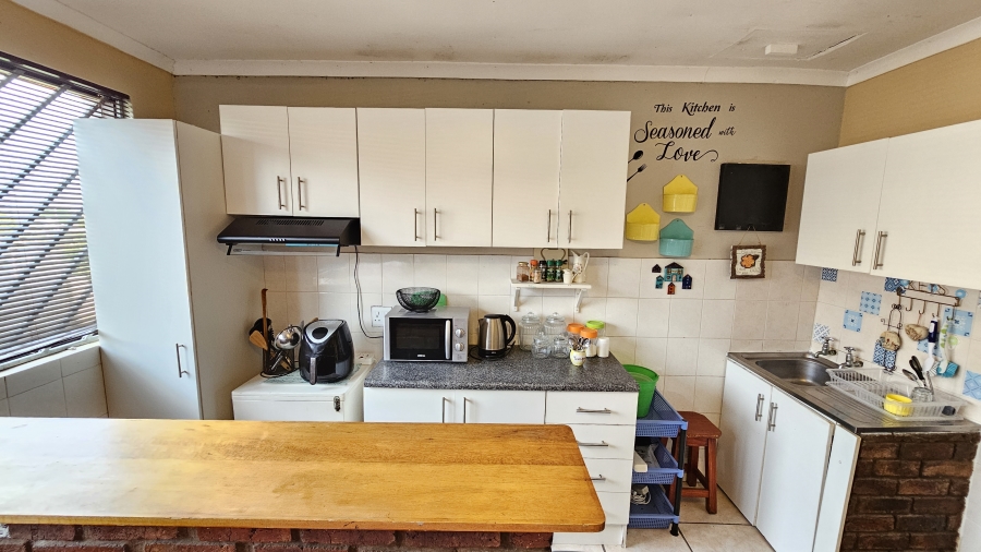 2 Bedroom Property for Sale in Rowallan Park Eastern Cape